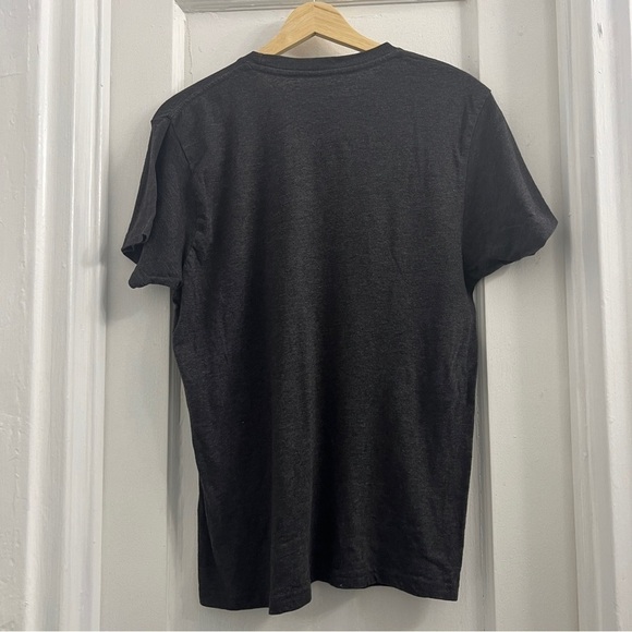 NIRVANA Dark Grey Multi Color Short Sleeve T-shirt, no size tag fits like a S - Picture 2 of 3